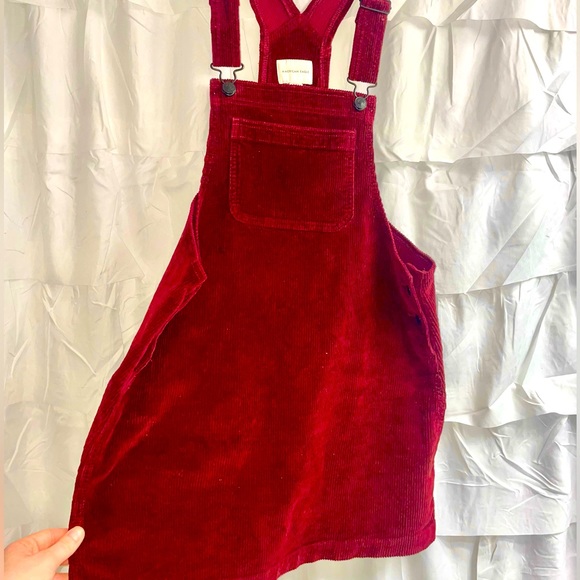 American Eagle Corduroy dress in colour burgundy. Size medium. - Picture 1 of 4